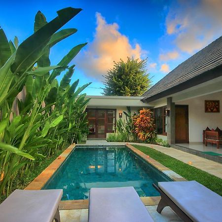 Bukit Kirana Villas Uluwatu Eksteriør billede